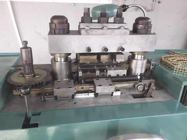 Quad-Riveted Machine